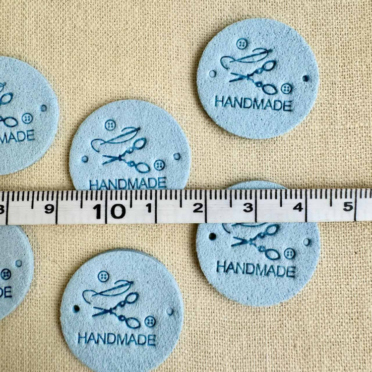 Бирка Hand Made из П/У кожи d25мм цвет Голубой