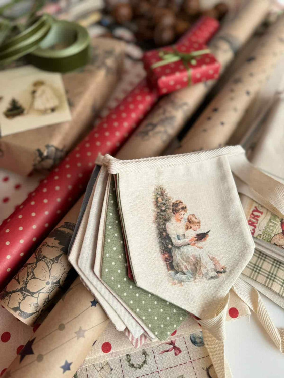 Лен лимитированная коллекция Christmas купон 135*33см Гирлянда 10 двусторонних флажков